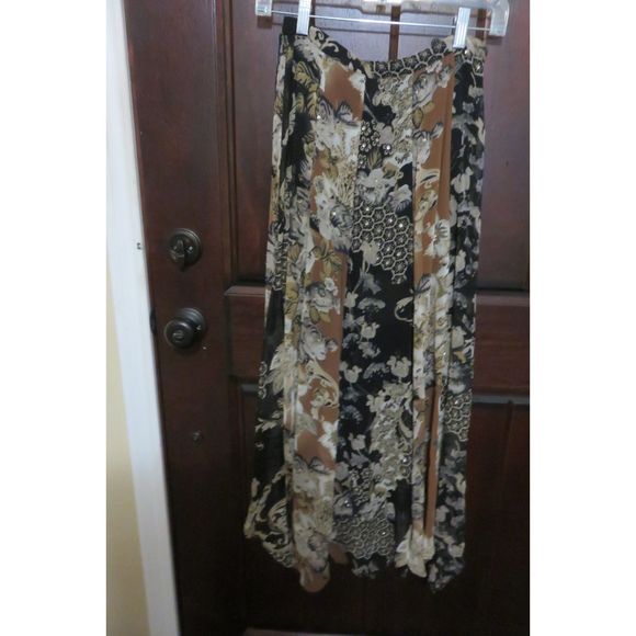 DRAPER'S & DAMON'S HANDKERCHIEF HEM SILK SKIRT WITH RHINESTONES SZ S - Picture 1 of 4